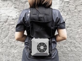 Shiftall ha annunciato il gilet refrigerante ChillerX per ridurre la temperatura corporea nelle giornate calde, grazie al raffreddamento termoelettrico. (Fonte: Shiftall)