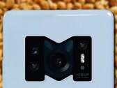 Si dice che lo Xiaomi 12 uscirà a novembre. (Fonte immagine: Weibo/DailyTelegraph - modificato)