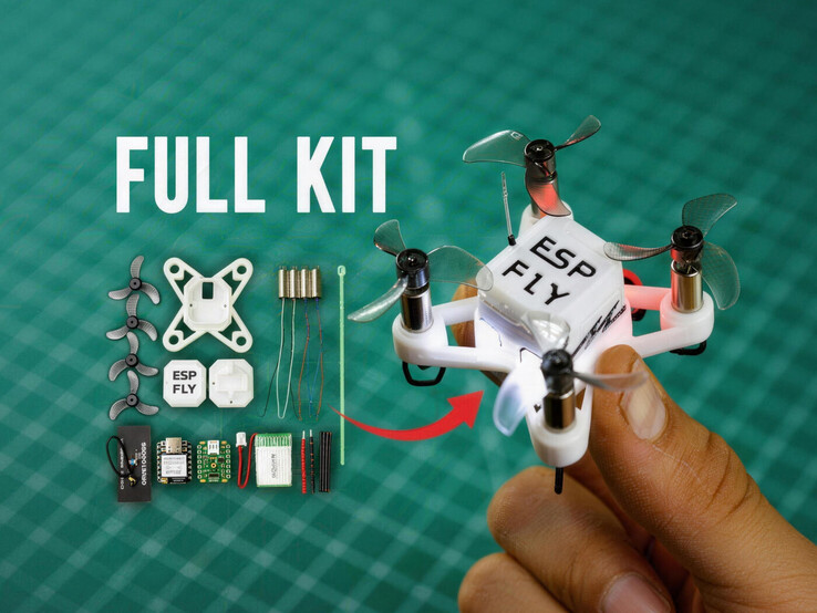 Il kit contiene anche parti stampate in 3D