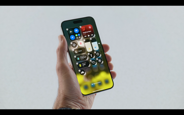 centro di controllo di iOS 18 (immagine via Apple)