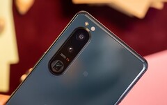 Il Sony Xperia 5 III è stato presentato lo scorso anno. (Fonte: NextPit)