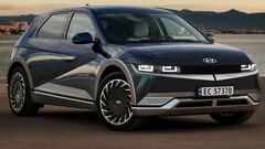 Le nuove norme statunitensi sul risparmio di carburante potrebbero portare a una maggiore adozione di veicoli elettrici più compatti, come la Hyundai Ioniq 5. (Fonte: Fiat)