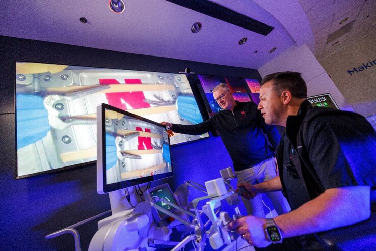I chirurghi hanno condotto delle simulazioni di interventi chirurgici sulla Stazione Spaziale Internazionale da 250 miglia di distanza. (Fonte: Università del Nebraska-Lincoln)