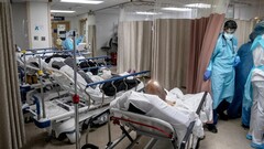 Un reparto di pazienti affetti dal virus Corona a Brooklyn, marzo 2020 (Fonte: Victor Blue e The New York Times; ritagliato)