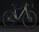 La Nuroad Hybrid C:62 Race 400X FE 2027 è una nuova e-bike da gravel