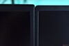 ThinkPad T14 Gen 7 (a destra) adotta il controverso design con angoli arrotondati