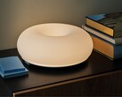 La lampada da tavolo/parete intelligente Varmblixt LED di IKEA è ora disponibile in alcuni Paesi