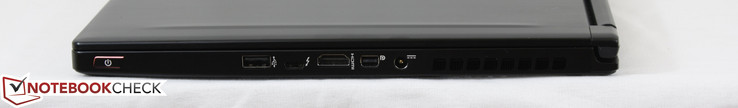 Lato destro: USB 2.0, Thunderbolt 3 con USB 3.1 Type-C, HDMI 1.4, Mini-DisplayPort 1.2, adattatore AC