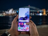 Si prevede che la serie S27 di Samsung registri il più consistente aumento della capacità della batteria dai tempi dell’S20 Ultra (nella foto).
