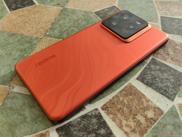 Smartphone di prova Realme GT7 Pro (Fonte: Marcus Herbrich)