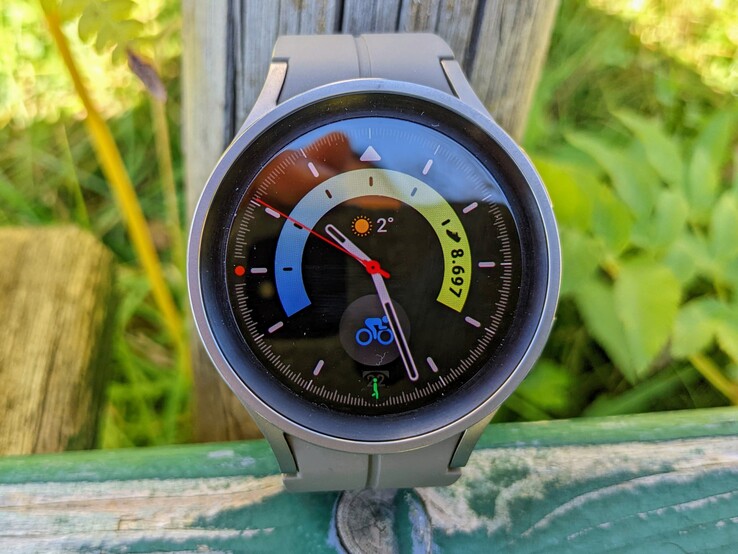 Il display OLED del Galaxy Watch5 Pro è sempre di facile lettura