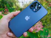 Si dice che l'iPhone 16 Pro prenderà in prestito la fotocamera teleobiettivo 5x dell'iPhone 15 Pro Max, nella foto. (Fonte: Notebookcheck)