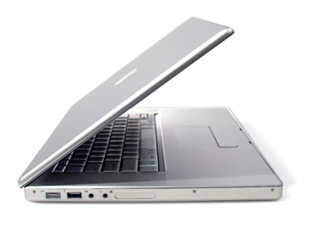 Apple MacBook Pro 15 inch (06/09) - Notebookcheck.it